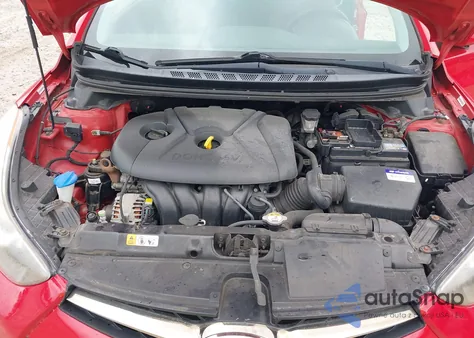 2013 Hyundai Elantra Gs z USA, uszkodzony, nr VIN KMHDH6AE6DU007746